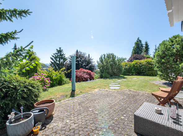 UG Terrasse aussen 2