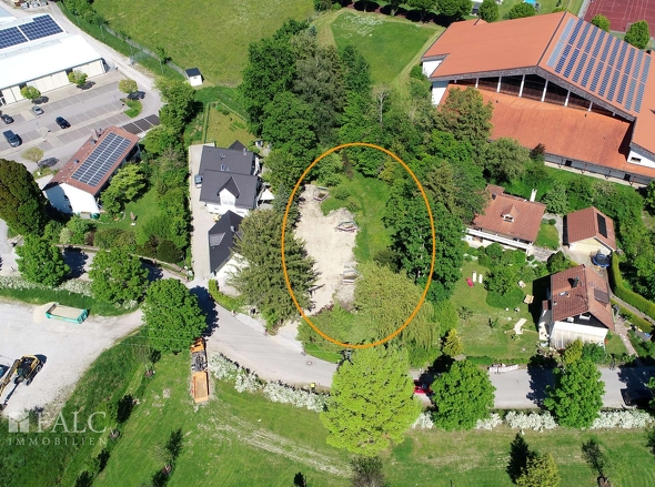 Grundstück aus Süd-West