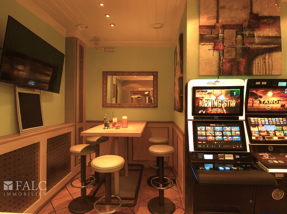 Ecktisch Spielautomaten