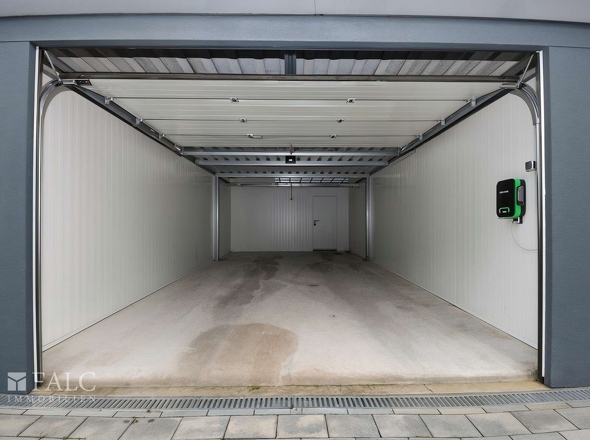 Garage - (KI generiert)