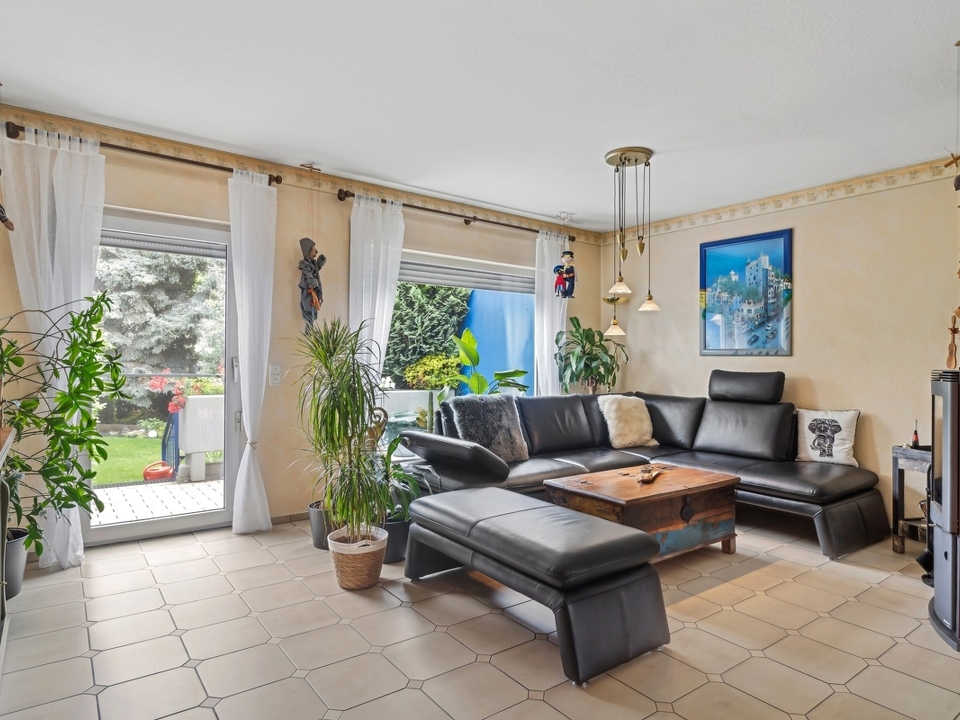 Wohnbereich mit Kamin