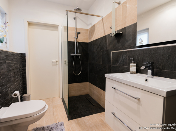 Badezimmer Erdgeschoss