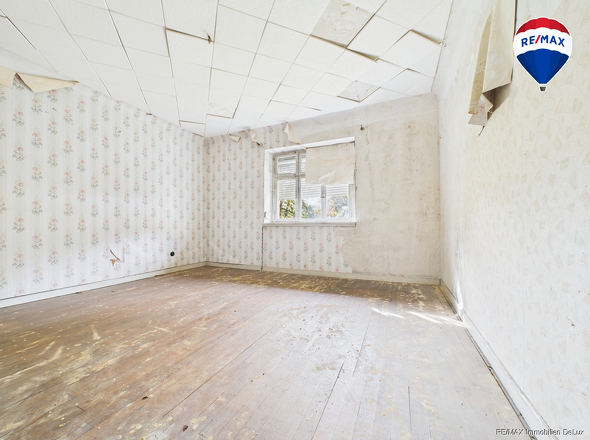 MAX Immobilien DeLux Einfamilienhau Zimmer Ballweiler Mark Borowicz