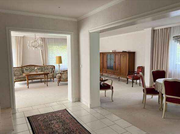 Geräumiges Wohn- und Esszimmer