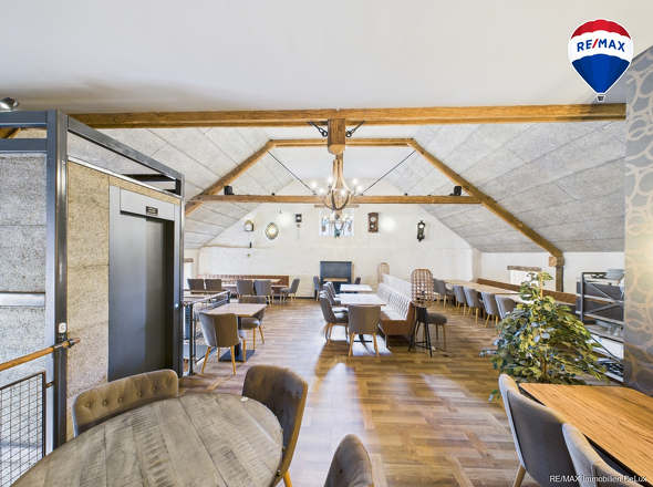 RE/MAX Immobilien DeLux Kelterhaus Gaststätte am Schloss Ayl