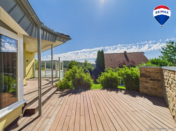 RE/MAX Immobilien DeLux Bungalow Nonnweiler