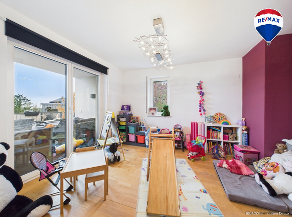 RE/MAX Immobilien DeLux Einfamilienhaus Mettlach-Weiten Zimmer