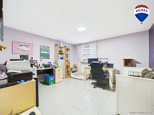 RE/MAX Immobilien DeLux Einfamilienhaus Mettlach-Weiten Arbeitszimmer