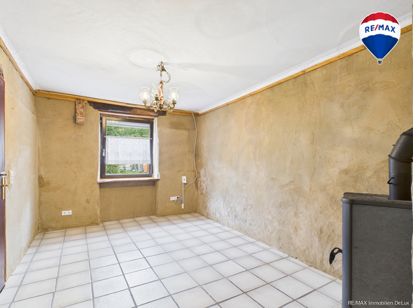 RE/MAX Immobilien DeLux Einfamilienhaus Mettlach-Dreisbach Zimmer