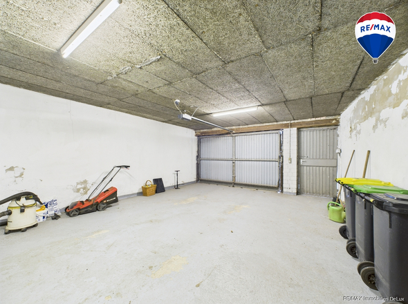 RE/MAX Immobilien DeLux Haus in Losheim am See/ Bachem 