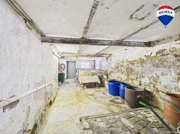 RE/MAX Immobilien DeLux Haus in Losheim am See/ Bachem 