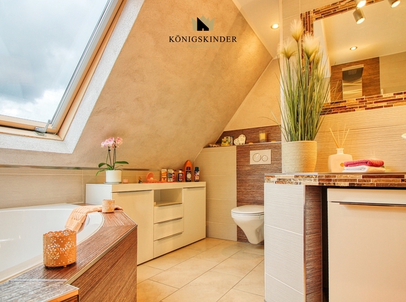 mit Blick in den Himmel