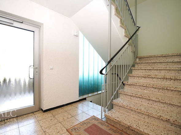 gepflegtes Treppenhaus