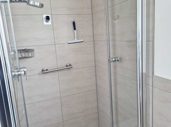 Badezimmer 2 Dusche