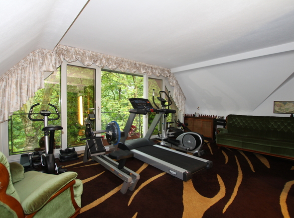 Fitnessraum Dachgeschoß