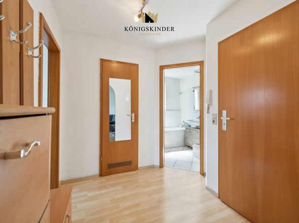 Mantel an, ein letzter Blick in den Spiegel und los geht’s.