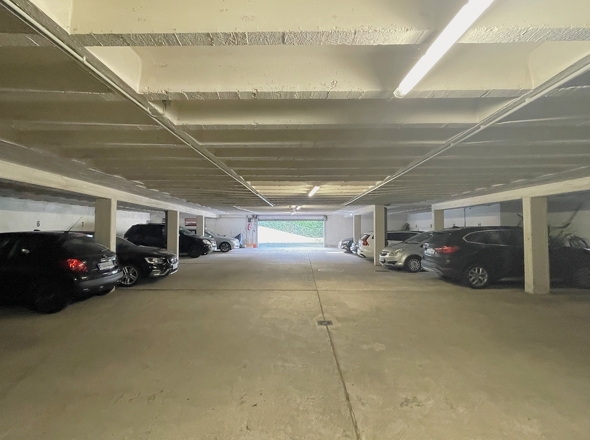 Eigener Tiefgaragenplatz