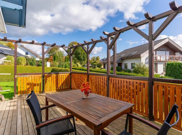 Küchen Terrasse mit Ost-Süd Ausrichtung