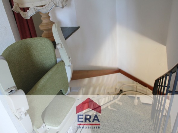 Treppenabstieg zum UG