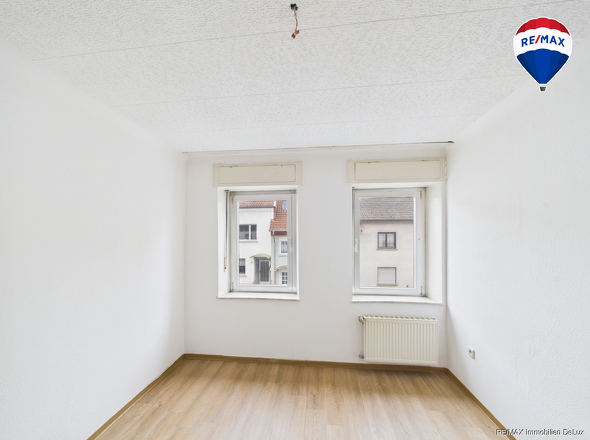 RE:MAX Immobilien DeLux Saarlouis-Roden Zimmer OG 1