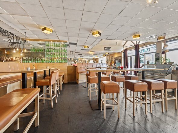 backbone_551651-A_016_WEB