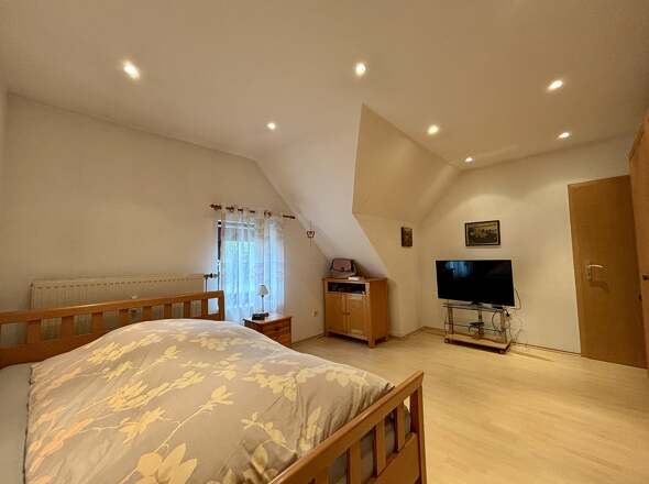 Zimmer 2 Dachgeschoss