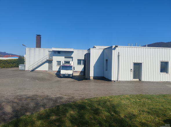 Rx 2138-PU Hofansicht 2