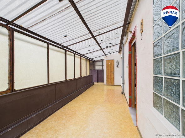 RE/MAX Immobilien DeLux Einfamilienhaus Nalbach Wintergarten