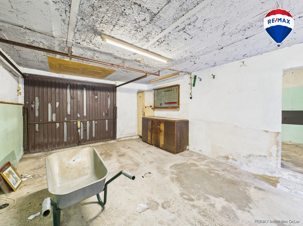 RE/MAX Immobilien DeLux Einfamilienhaus Nalbach Garage