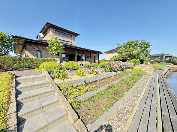 Blick vom eigenen Steg