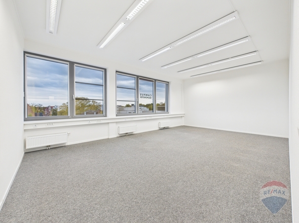 Büro 3 / Besprechungsraum