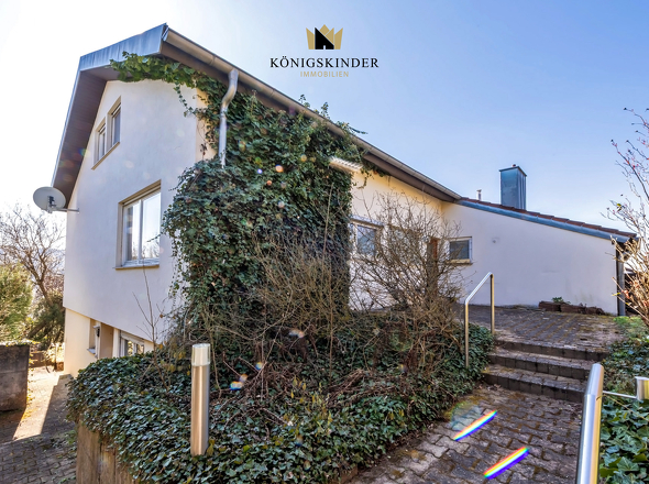 Separater Eingang EG & OG/DG