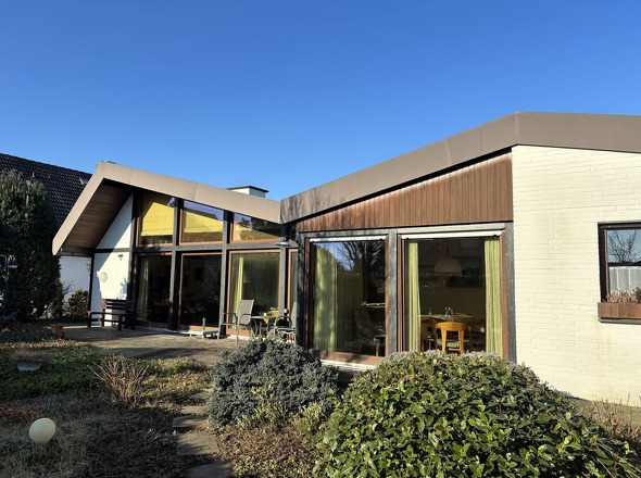 Blick auf die Terrasse am Wohn-/Essbereich