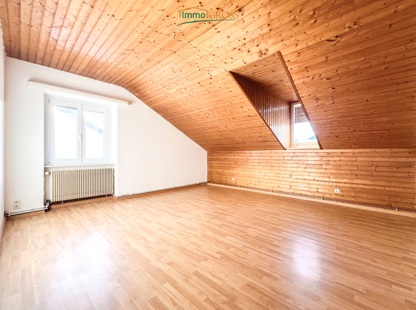 Helles Schlafzimmer mit Wohlfühlatmosphäre