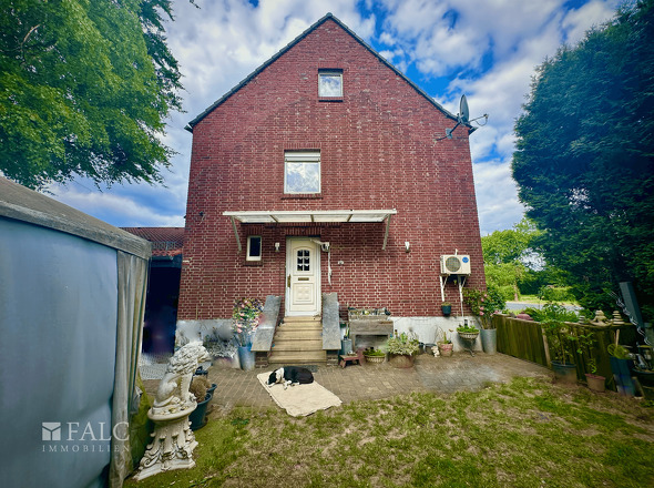 Seitenansicht Gebäude