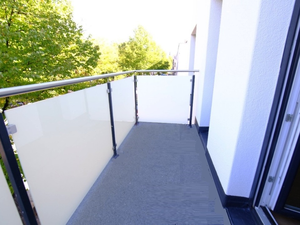 Balkon zur Vorderseite