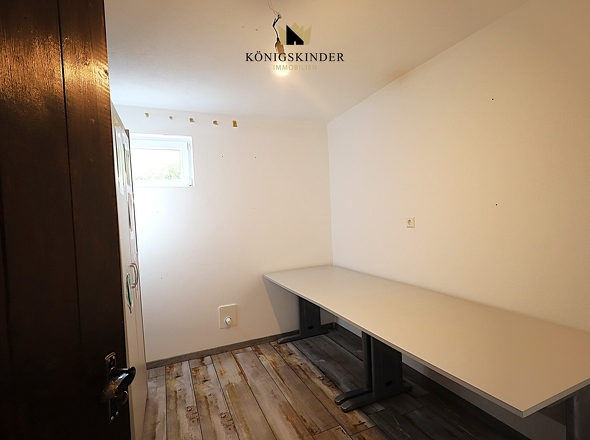 und ein Zimmer - vielleicht Ihr Homeoffice?