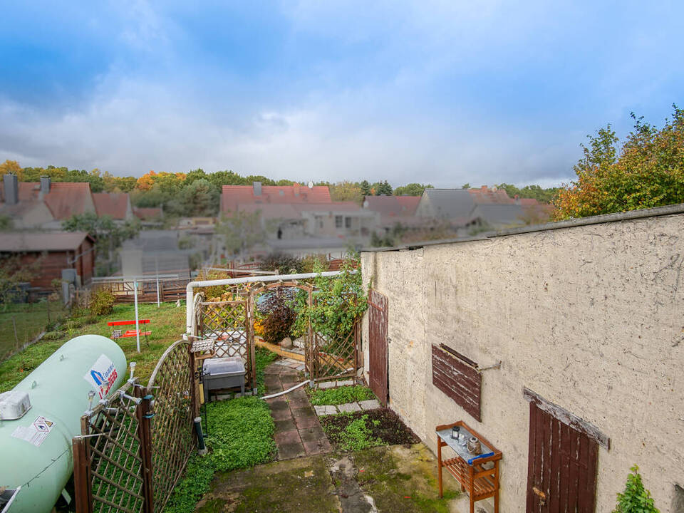 Garten und Hofbereich von Oben