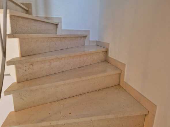 Treppe zum Dachboden