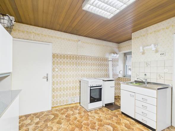 CAM01708G0-PR0081-STILL015