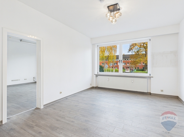 Behandlungsraum/Büro  2