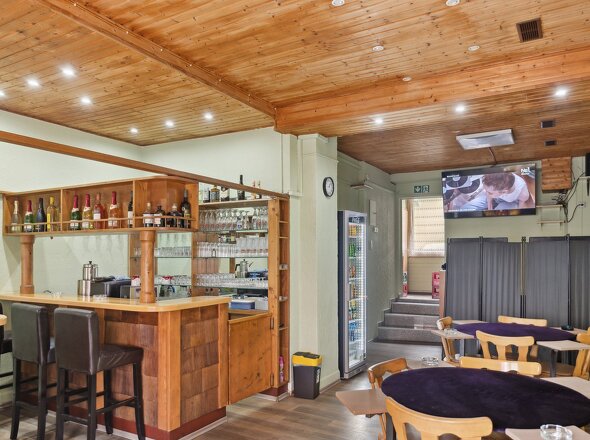 backbone_519626-A_024_WEB