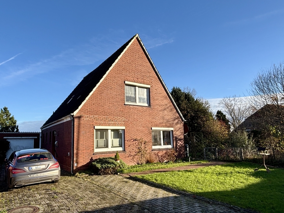 Außenansicht / Auffahrt