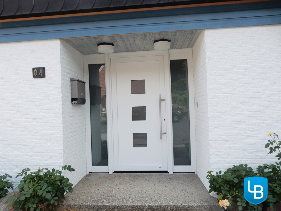 Neue Hauseingangstür