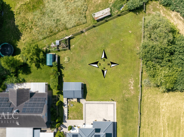 Grundstück Kompass