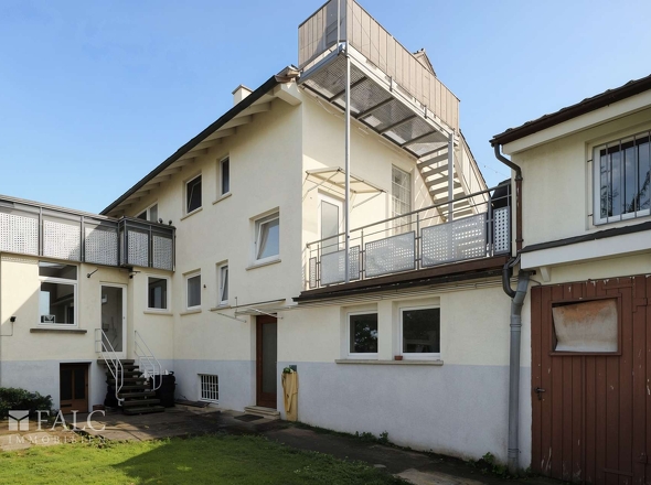 Außen-3 - (KI generiert)