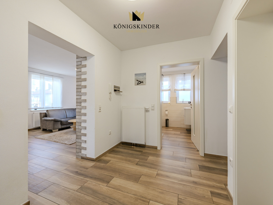 Harmonisch gestalteter Hauseingang – freundlich und modern