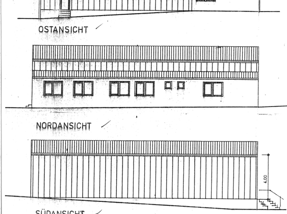 Halle Seitenansichten