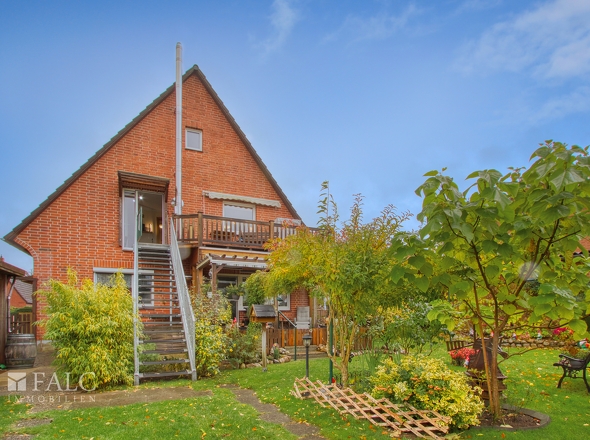 Außentreppe OG / Ansicht vom Garten