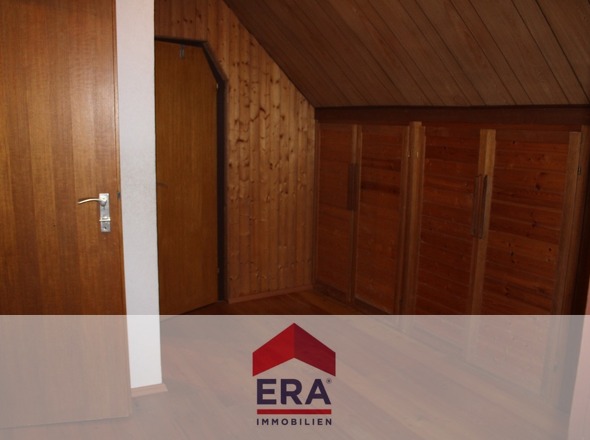 Flur mit Einbauschrank